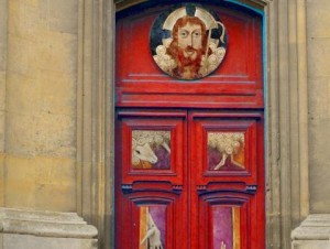 Porte sainte de la cathédrale de Versailles