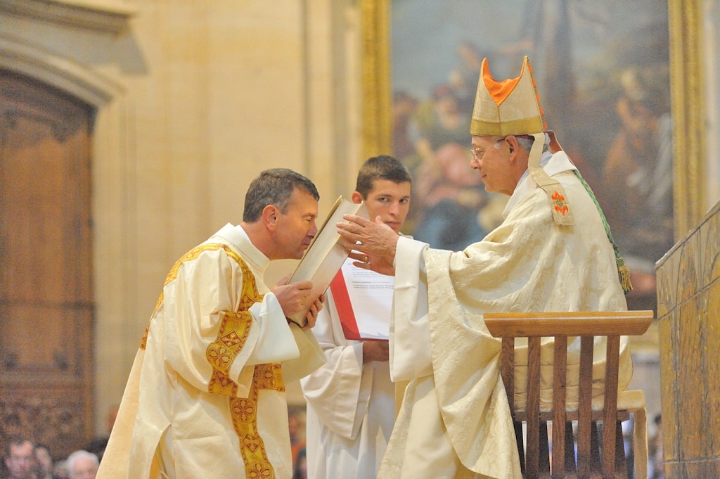 6 nouveaux diacres permanents Diocèse de Versailles