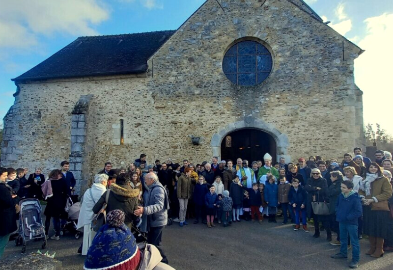 Du jeudi 12 au dimanche 15 janvier 2023, notre évêque est venu visiter les paroisses de Rambouillet et de Gazeran. Retrouvez ici  son homélie prononcée à Saint-Lubin de Rambouillet et le lien vers un photo reportage du site du groupement paroissial de Gazeran.