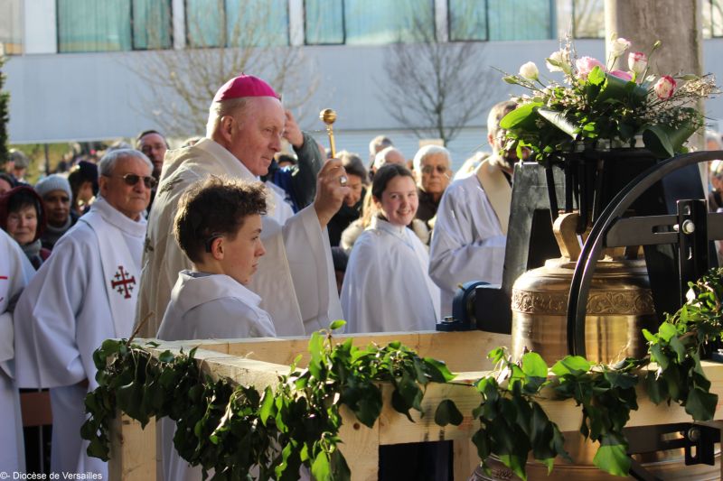 Benediction Cloches St Joseph Le Bienveillant Montigny Voisins 78 (11)