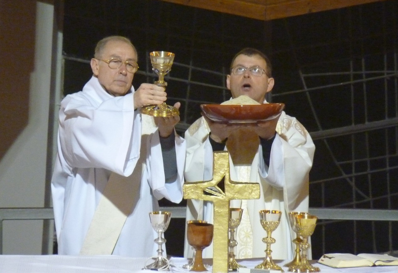 « Seigneur Jésus, apprenez-nous … à donner sans compter… à nous dépenser sans attendre d’autre récompense, que celle de savoir que nous faisons votre sainte volonté. » Depuis ma promesse scoute, cette prière de St Ignace de Loyola a marqué toute mon existence.