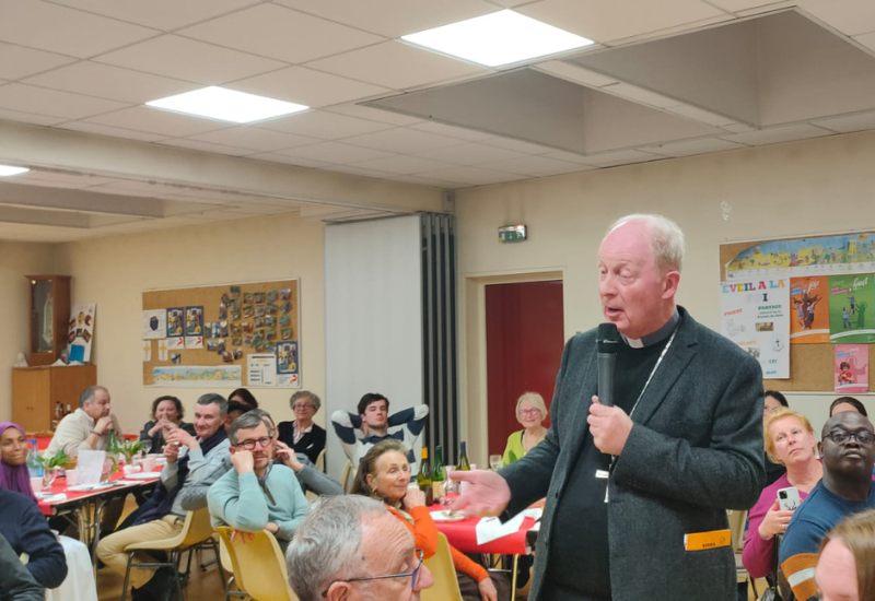 Mgr Luc Crepy a navigué du 25 au 28 avril entre les deux communautés pour bien connaître leurs spécificités mais aussi apprécier les rencontres qui ont été organisées conjointement. Cette visite pastorale a permis aux paroissiens de ces deux villes de se rencontrer.
